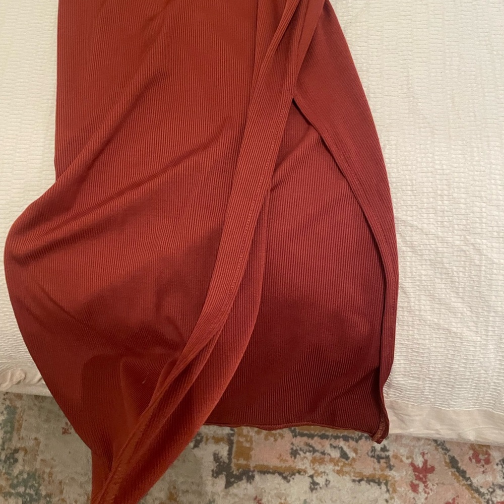 Hello Molly Rust Ribbed Dress - Picture 4 of 4
